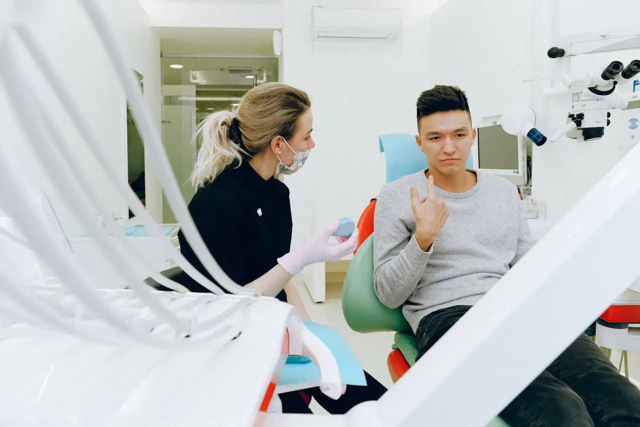 Background Image for Routine Dental Checkups & Cleanings